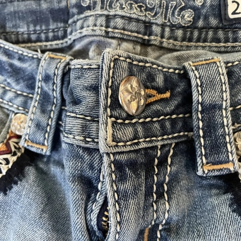 Miss Me Embroidered Flare - Picture 12 of 12
